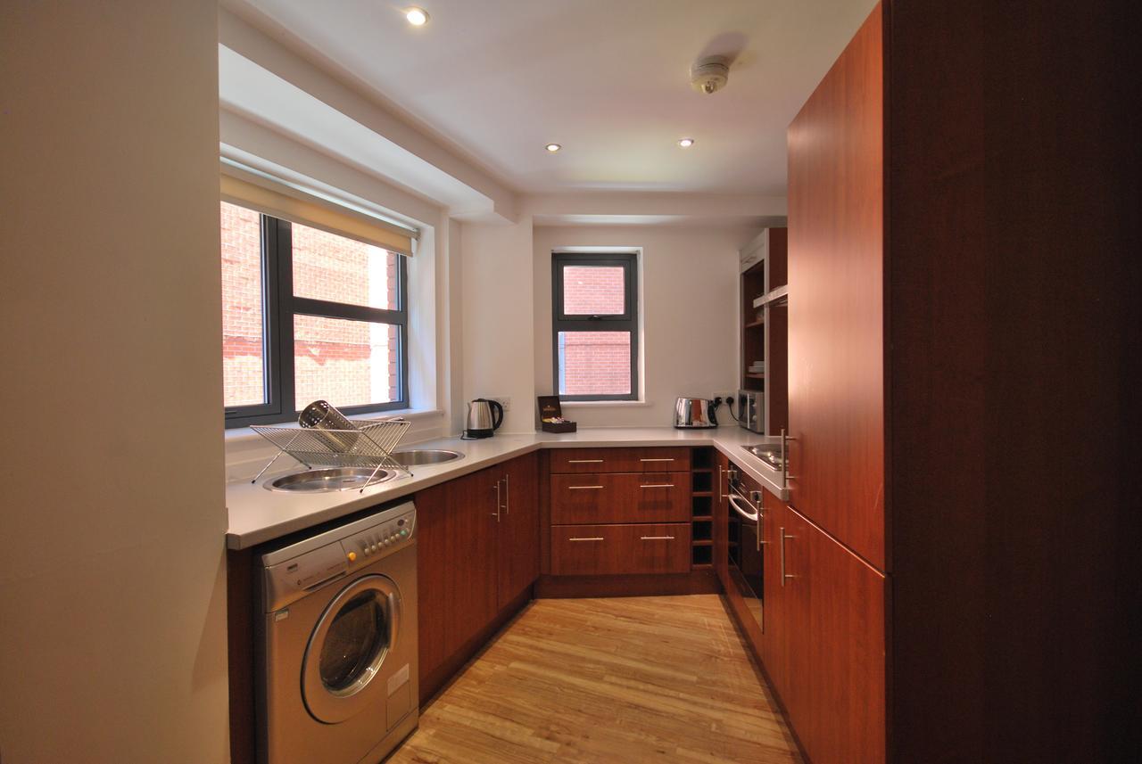 Atana Apartments Manchester Eksteriør billede