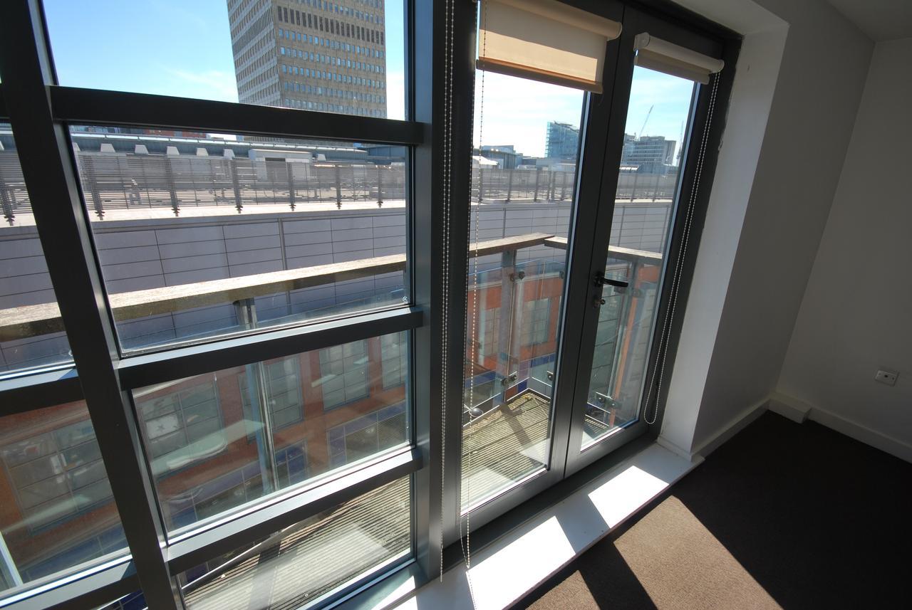 Atana Apartments Manchester Eksteriør billede