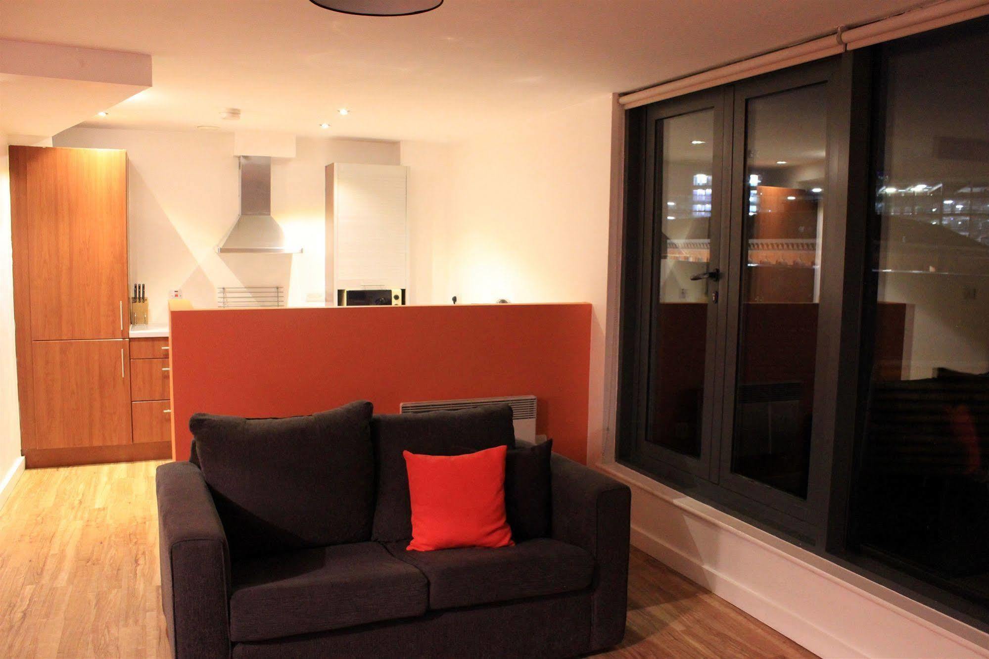 Atana Apartments Manchester Eksteriør billede