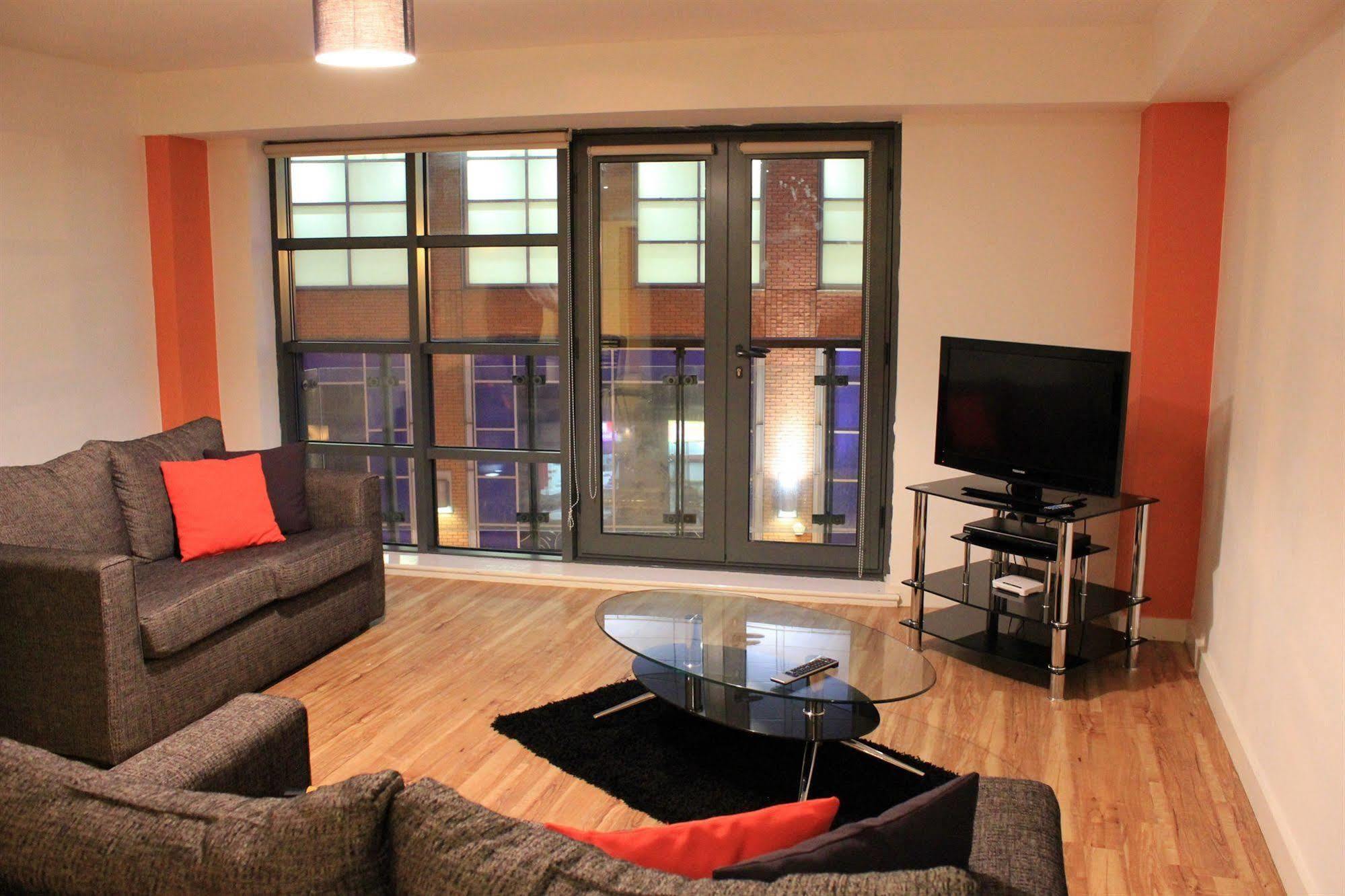 Atana Apartments Manchester Eksteriør billede